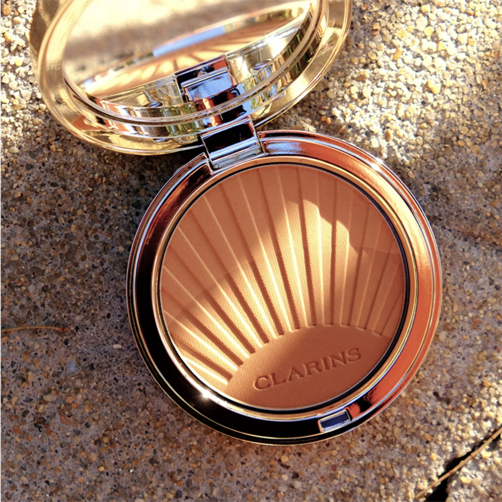Bronzing Powder - Limited Edition - Image 4