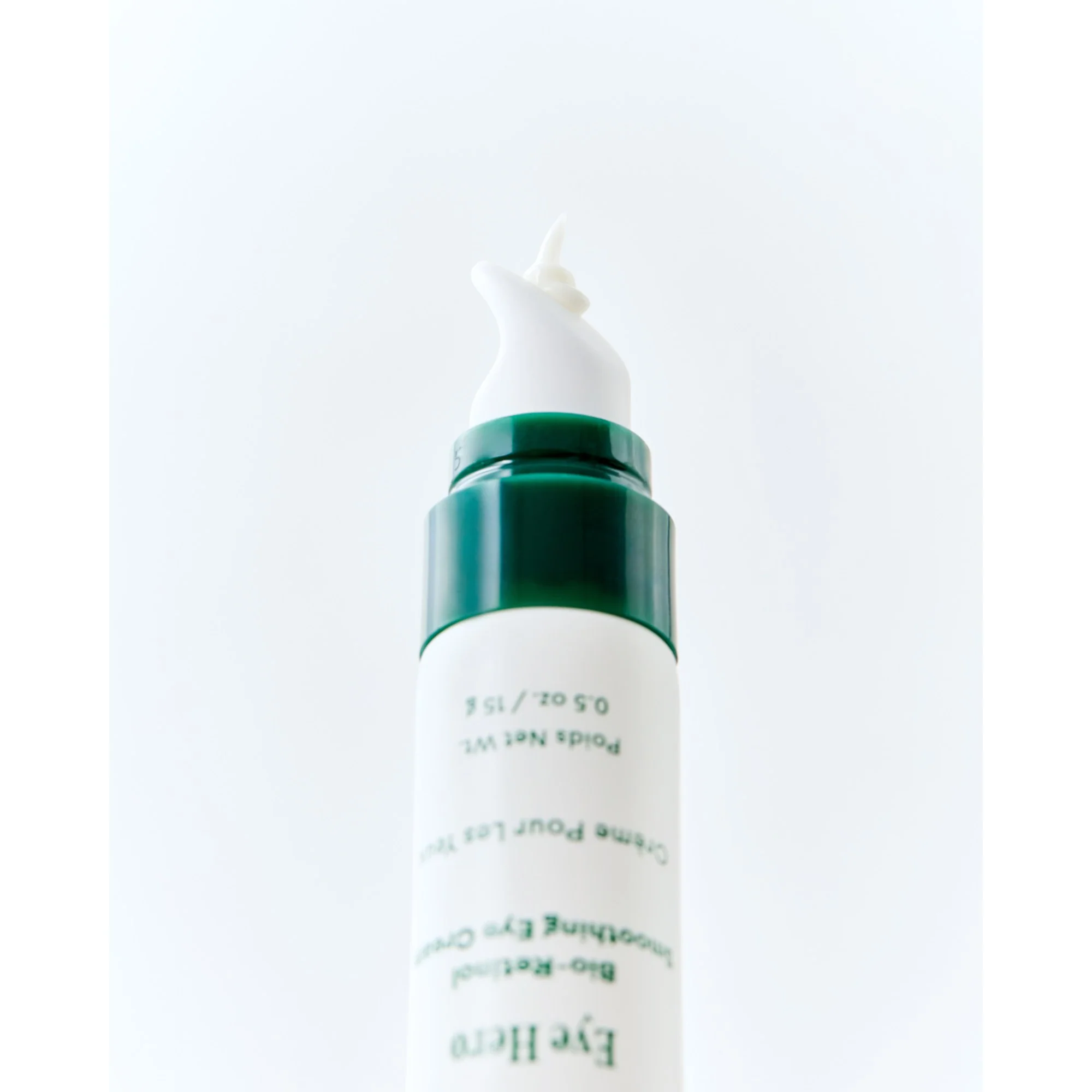 Eye Hero Bio-Retinol Smoothing Eye Cream - Image 7