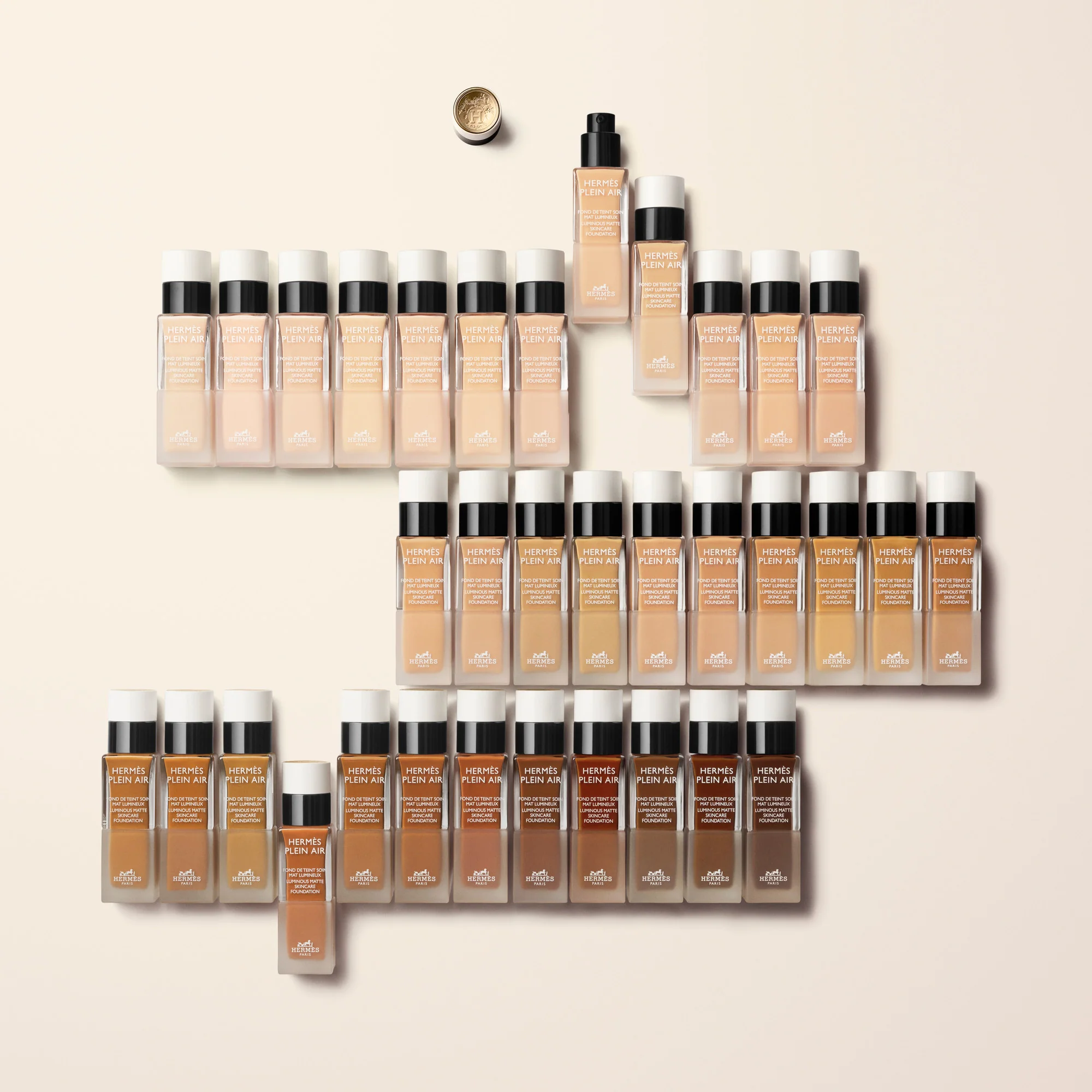 Hermès Plein Air, Luminous Matte Skincare Foundation, Osier - Image 13