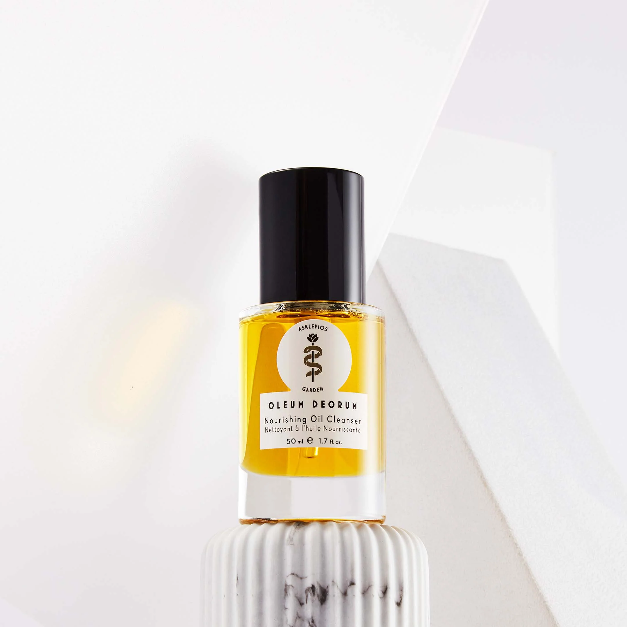 Oleum Deorum Nourishing Oil Cleanser - Image 3