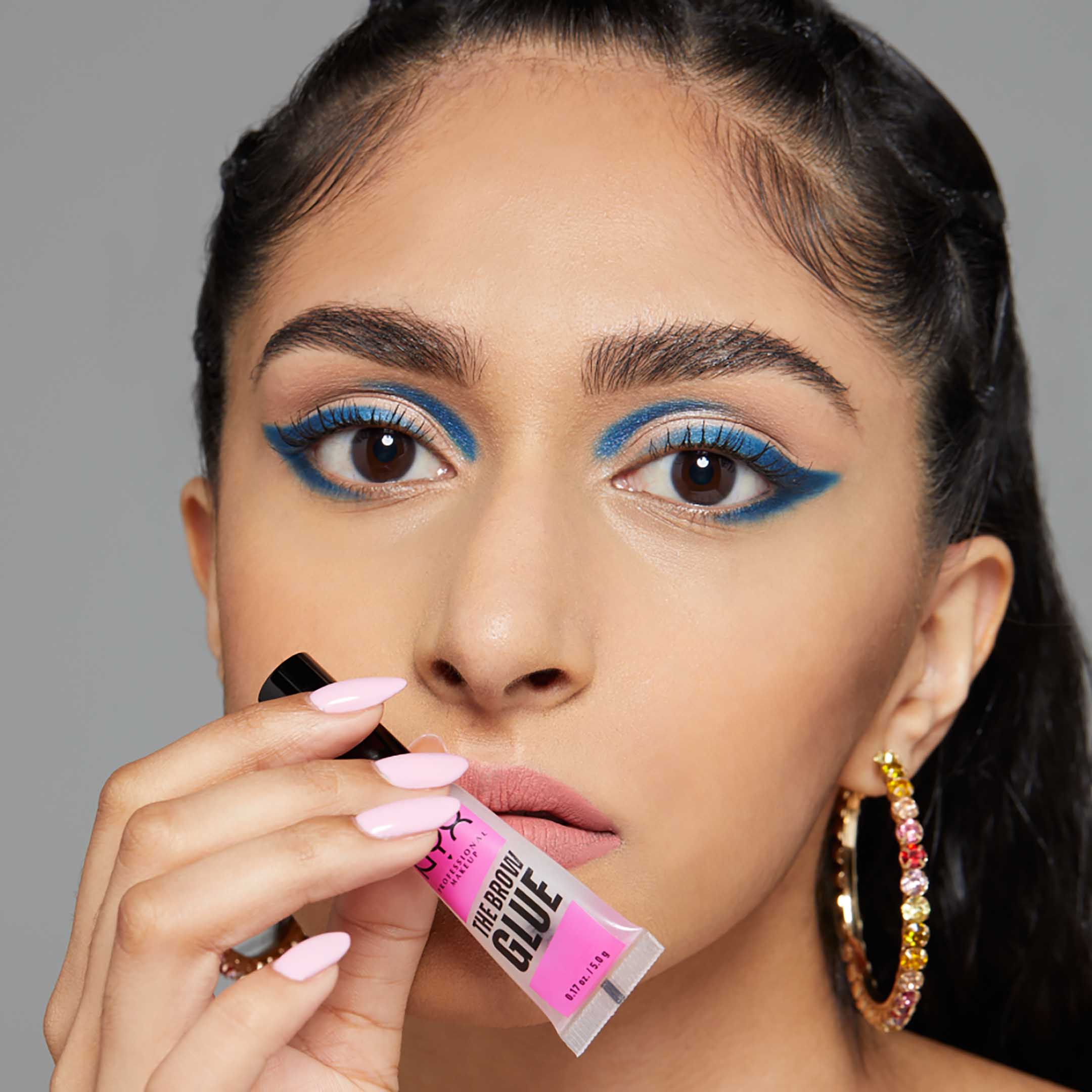 The Brow Glue Instant Brow Styler - Image 19